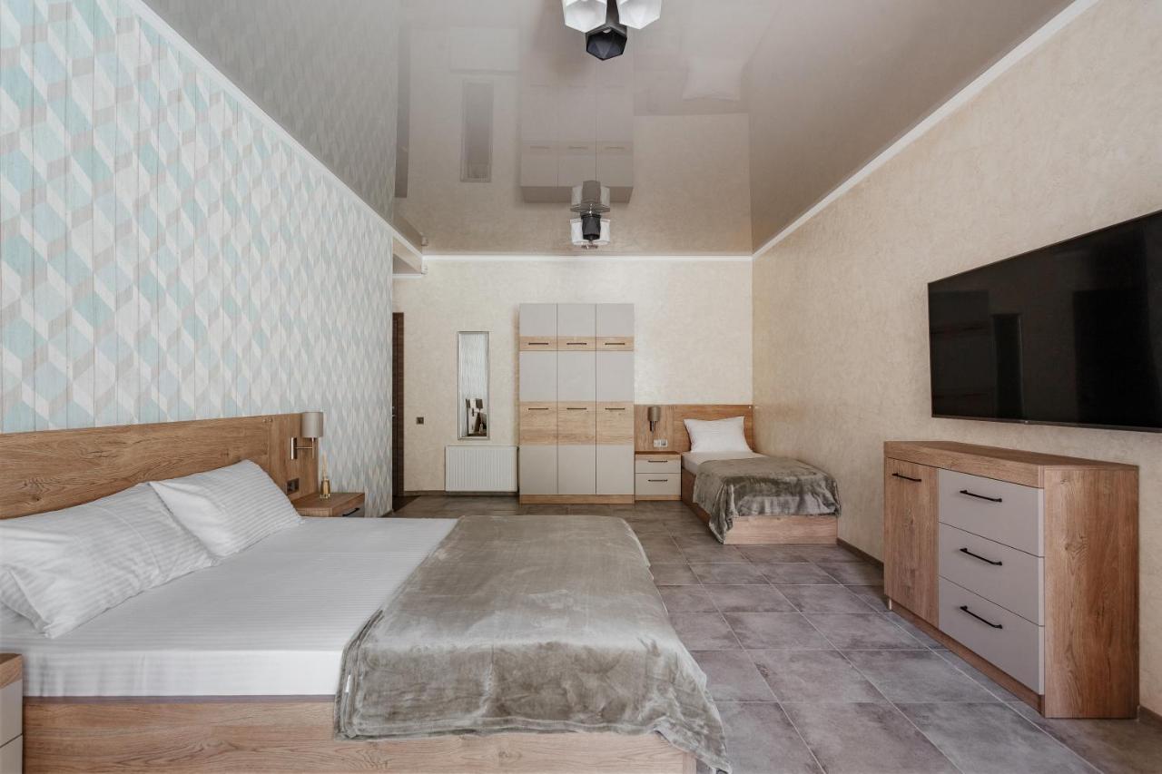 Yudgi - Home Hotel Чорноморськ Екстер'єр фото